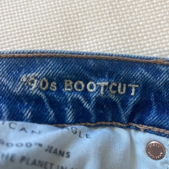 American Eagle 90’s Bootcut Jeans Center Split Size 6 Light Wash Stretch EUC - Picture 9 of 16